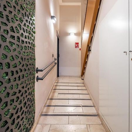 Komodo Sierpes: Bright & Classy Central Apartment Sevilla Bagian luar foto